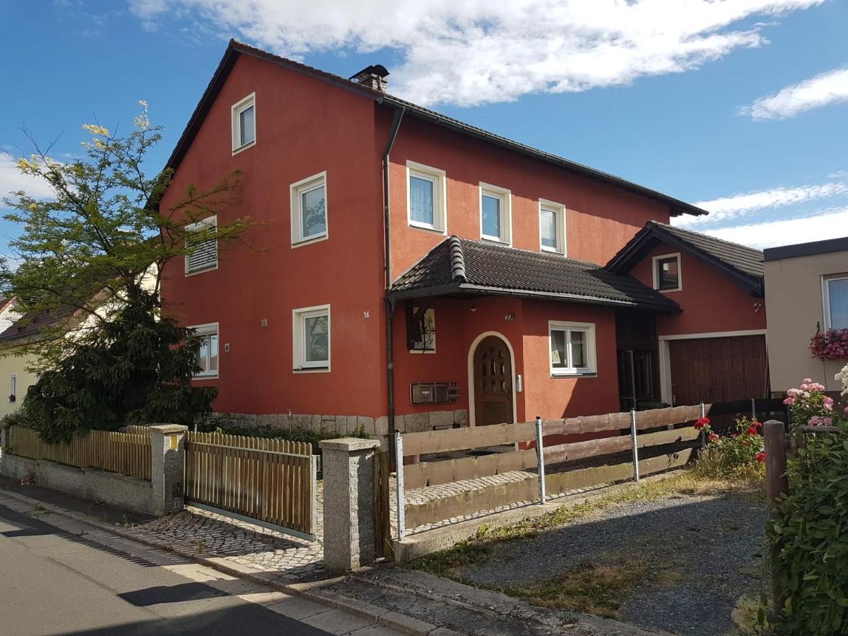 Gaestehaus Aurelia Wiesau Екстер'єр фото